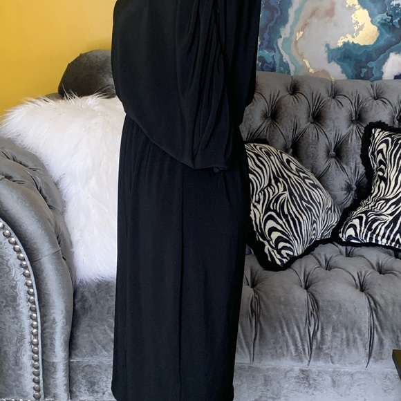 COPY - Lauren Ralph Lauren black dress elastic waist and rouched sleeves! - Picture 10 of 12